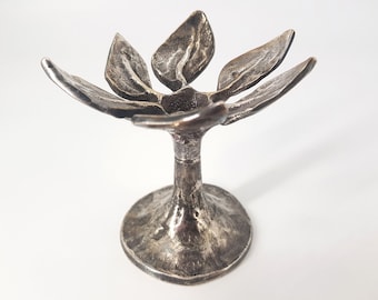 Small vintage German nickel silver candle holder, mid century metal one candle holder with leaves 60s, small table candle holder home decor
