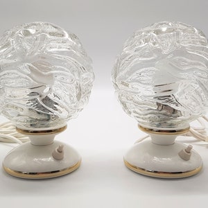 Pair white gold vintage ball lamps, Graewe 70s table or bedside plastic lamp with glass ball shade, mid century pop art 70s home interior