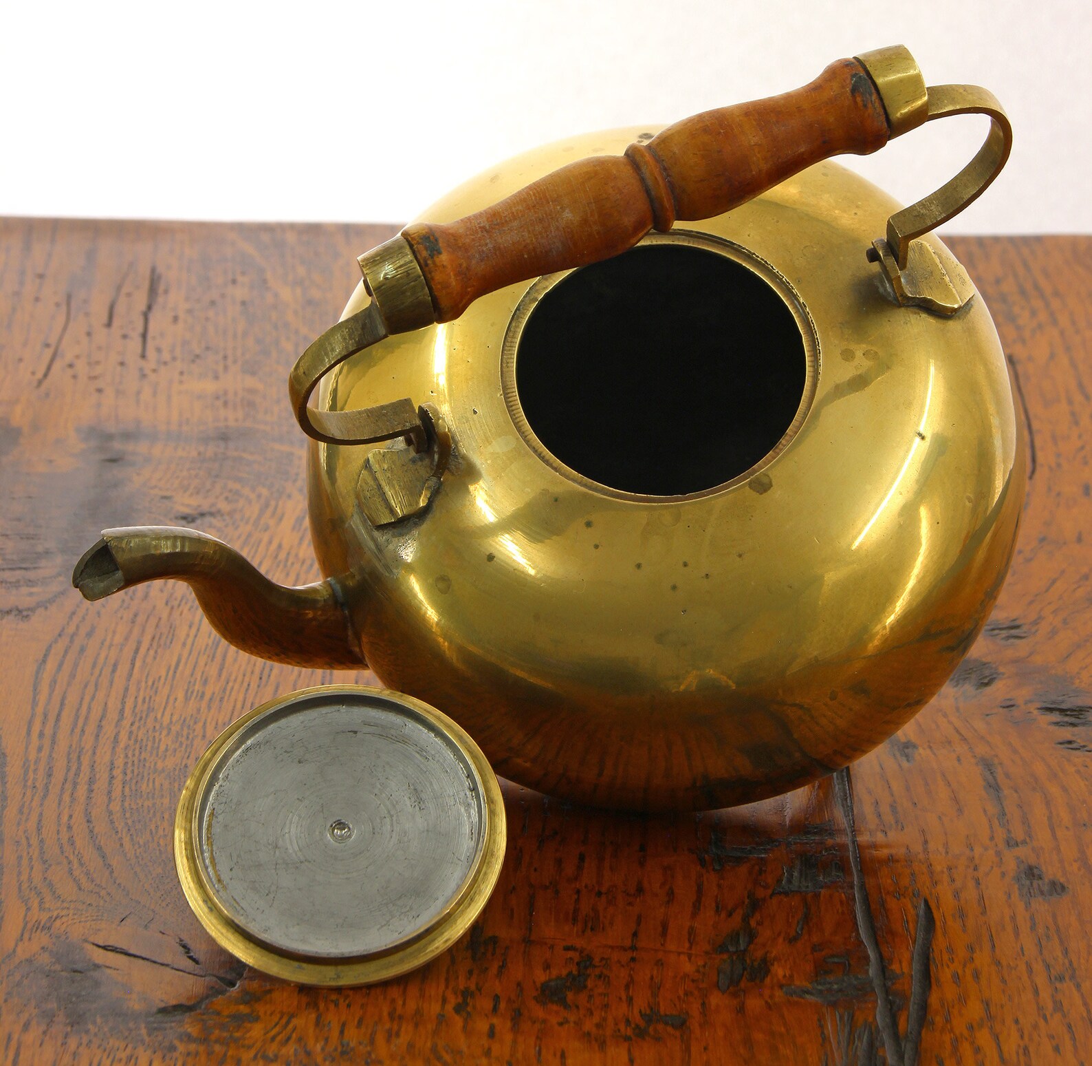 Brass Tea Kettle, 1960s Tea Kettle, Vintage Brass Tea Pot, Brass Kettle
