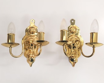 Pair vintage brass wall lamps, Hollywood Regency lamps, pair wall lamps, living room lamps, hallway lamps, mint condition vintage lamps