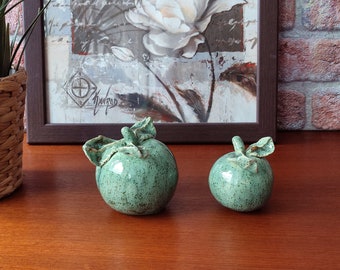 Two vintage ceramic fruits apples from the 70's, vintage handmade decorative elements, glazed ceramic apples Brutalist style, home decor