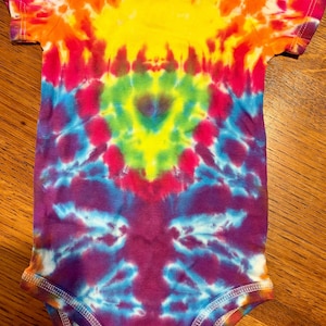 Tutina tie-dye Carter's 6-9 M