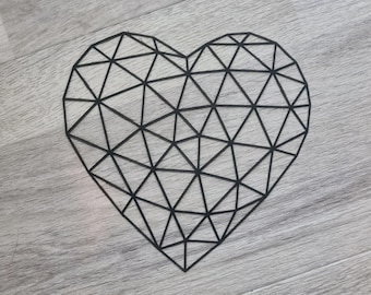 Ilustración digital de corazón de amor con estructura alámbrica: diseño de polígono geométrico, PNG, SVG y DXF descargables para regalar en casa o en la oficina.