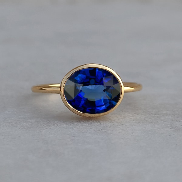 Blue Sapphire Oval Vintage Classic Ring, 925 Silver Gold Plated Ring, Bezel Set Stackable Ring, Sapphire Ring, December Birthstone Ring