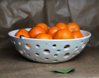 White Ceramic Fruit Bowl with Golden Heart Accent - Handcrafted, Functional Elegance
