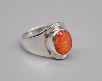 J.A.H. Vintage 925 Sterling Silver Ring with Natural Stone Cabochon. Size: 17 3/4 mm US 7 3/4.