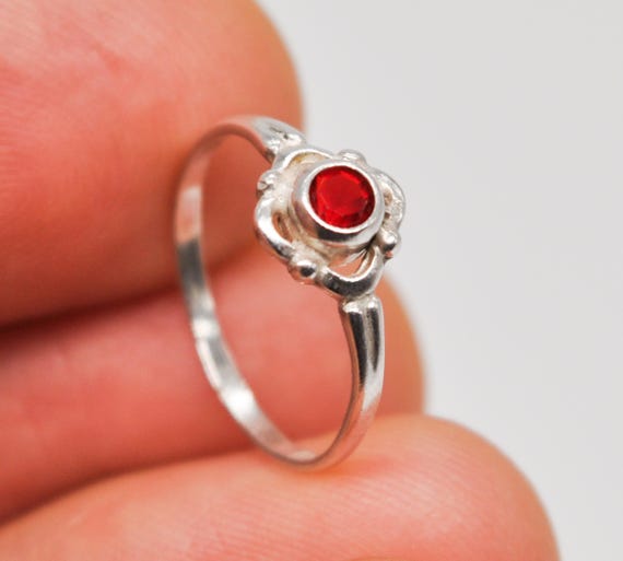 Vintage Tiny 835 Solid Silver Ring. Size: 13.5 mm… - image 5