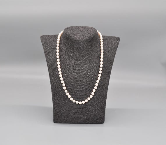 Vintage German Synthetic Pearl Necklace with 925 Sterling Silver Lock. Length 50 cm / 19.6 inch.