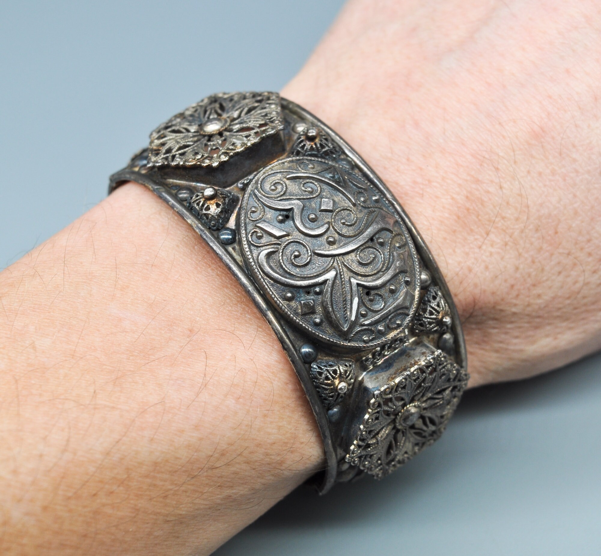 Antique Tunisian 800 Silver Oval Bangle Bracelet. - Etsy Antique Tunisian 800 Silver Oval Bangle Bracelet. - Etsy