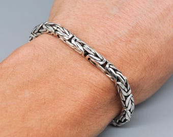 Vintage handgemaakte 925 sterlingzilveren Byzantijnse armband. Lengte 19,5 cm / 7,6 inch.