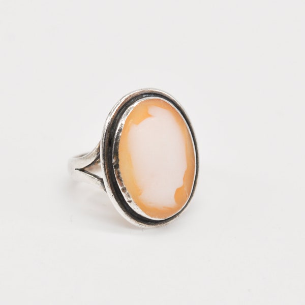 Vintage 830 Silver Cameo Ring. Size about 16.5 mm US 6.5