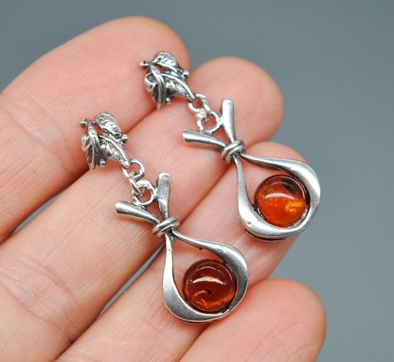 Small Carnelian Drop Round Top Earrings Small Carnelian Drop Round Top Earrings