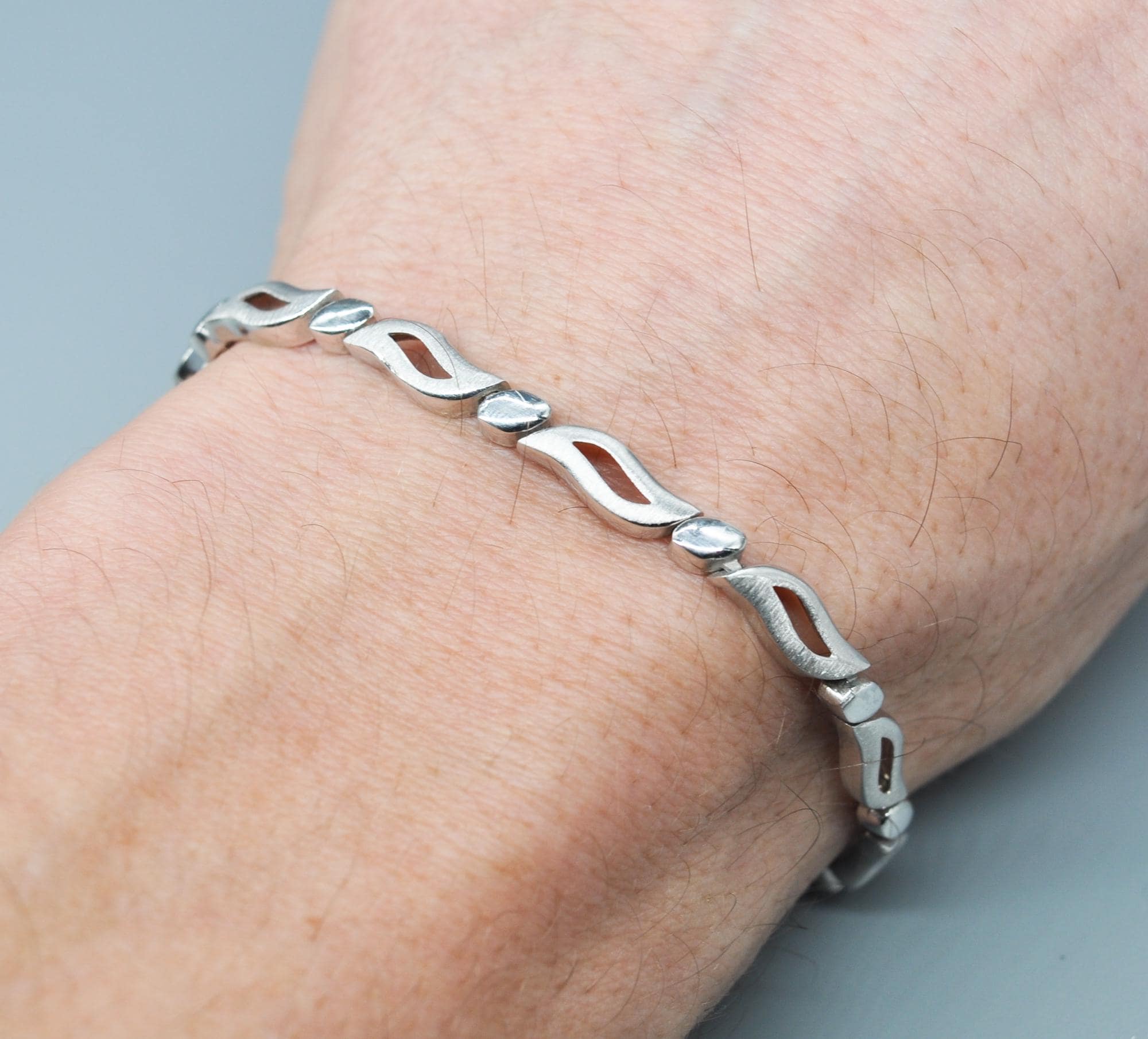 Vintage 925 Sterling Silver Bracelet. Length 19 Cm / 7.4