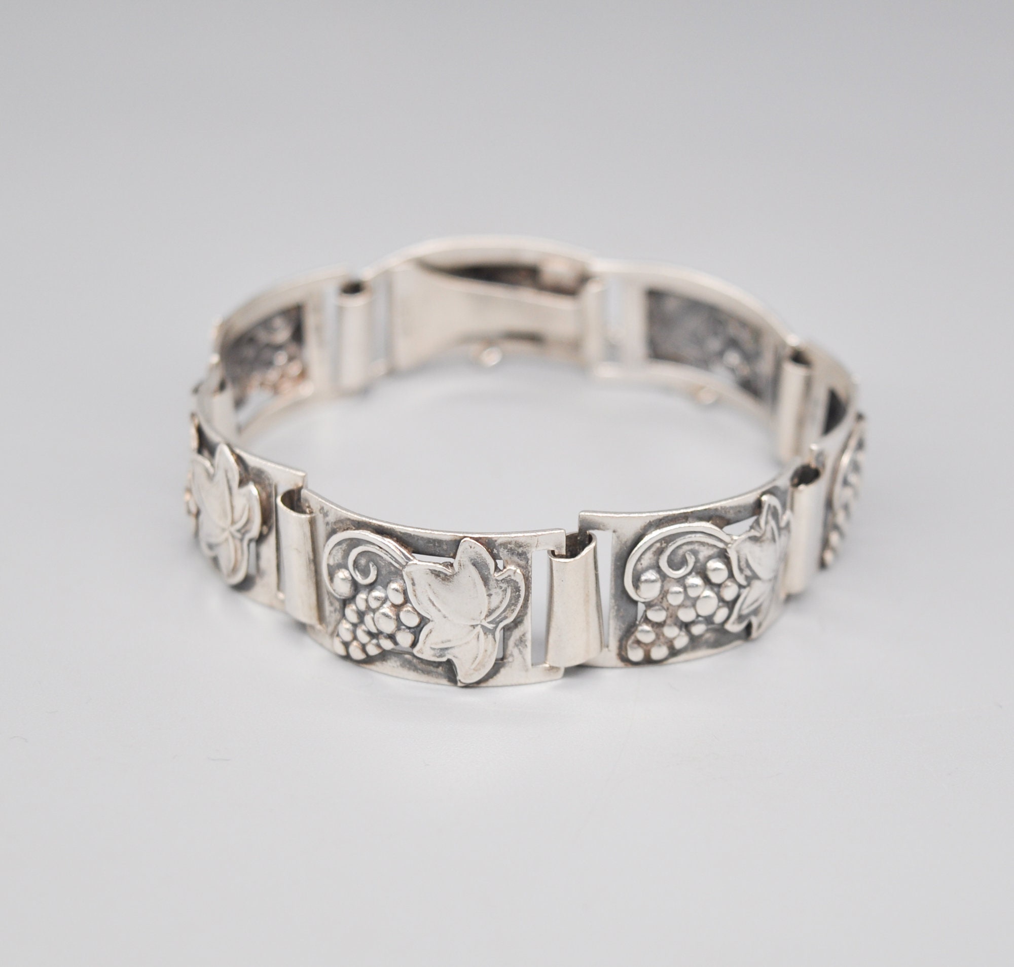 Vintage Scandinavian 830 Silver Link Bracelet. Length 20 Cm Vintage Scandinavian 830 Silver Link Bracelet. Length 20 Cm