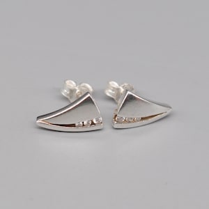 Vintage 925 Sterling Silver Stud Earrings.