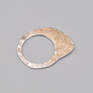A Unique, Abstract 925 Sterling Silver Ring Designed by ILEANA. Size: 16 1/4 mm US 6 1/4