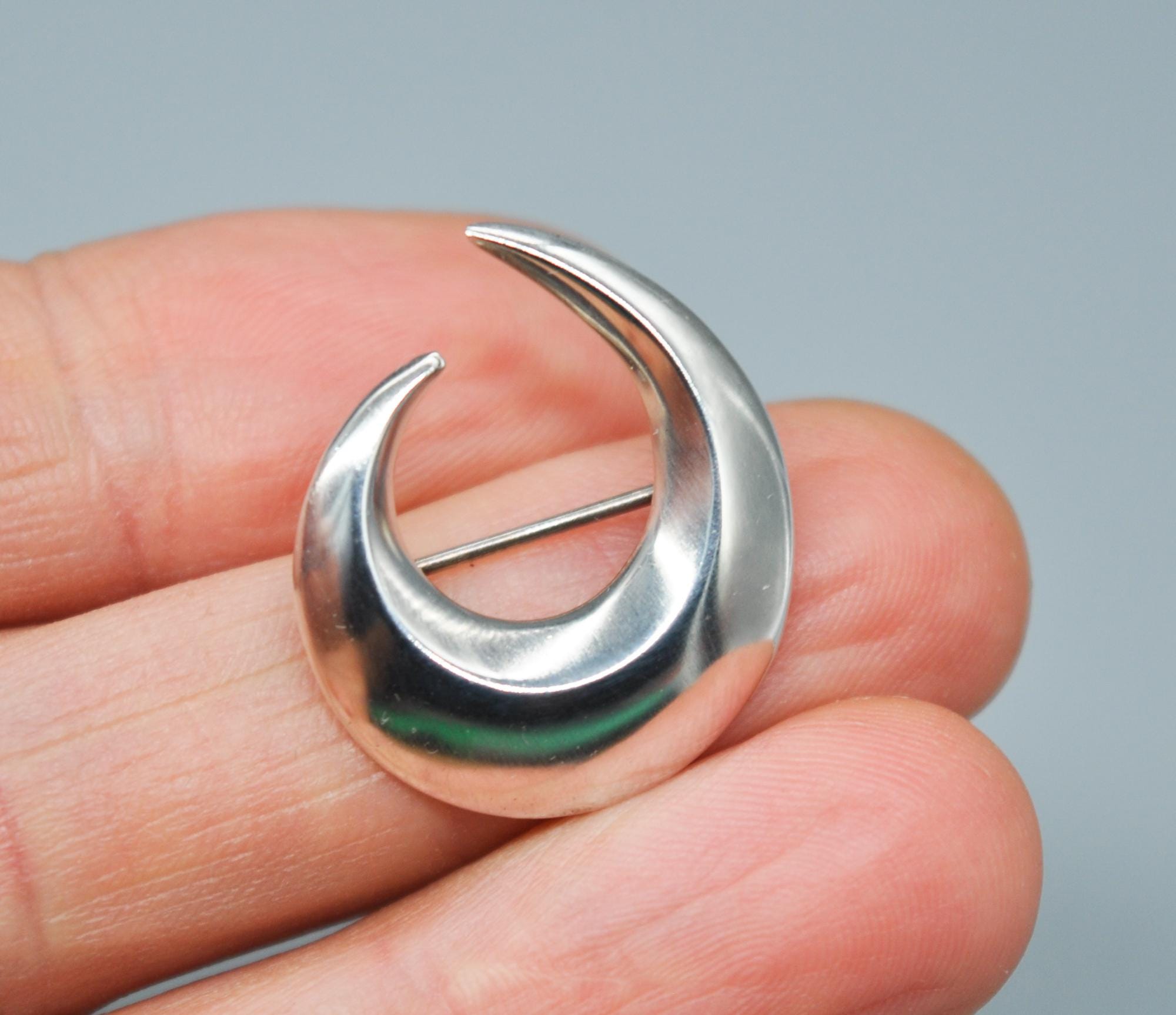 【最終価格】Hans Hansen シルバー925 ブローチ　デンマーク HANS HANSEN Danish 925 Sterling Silver Brooch. - Etsy