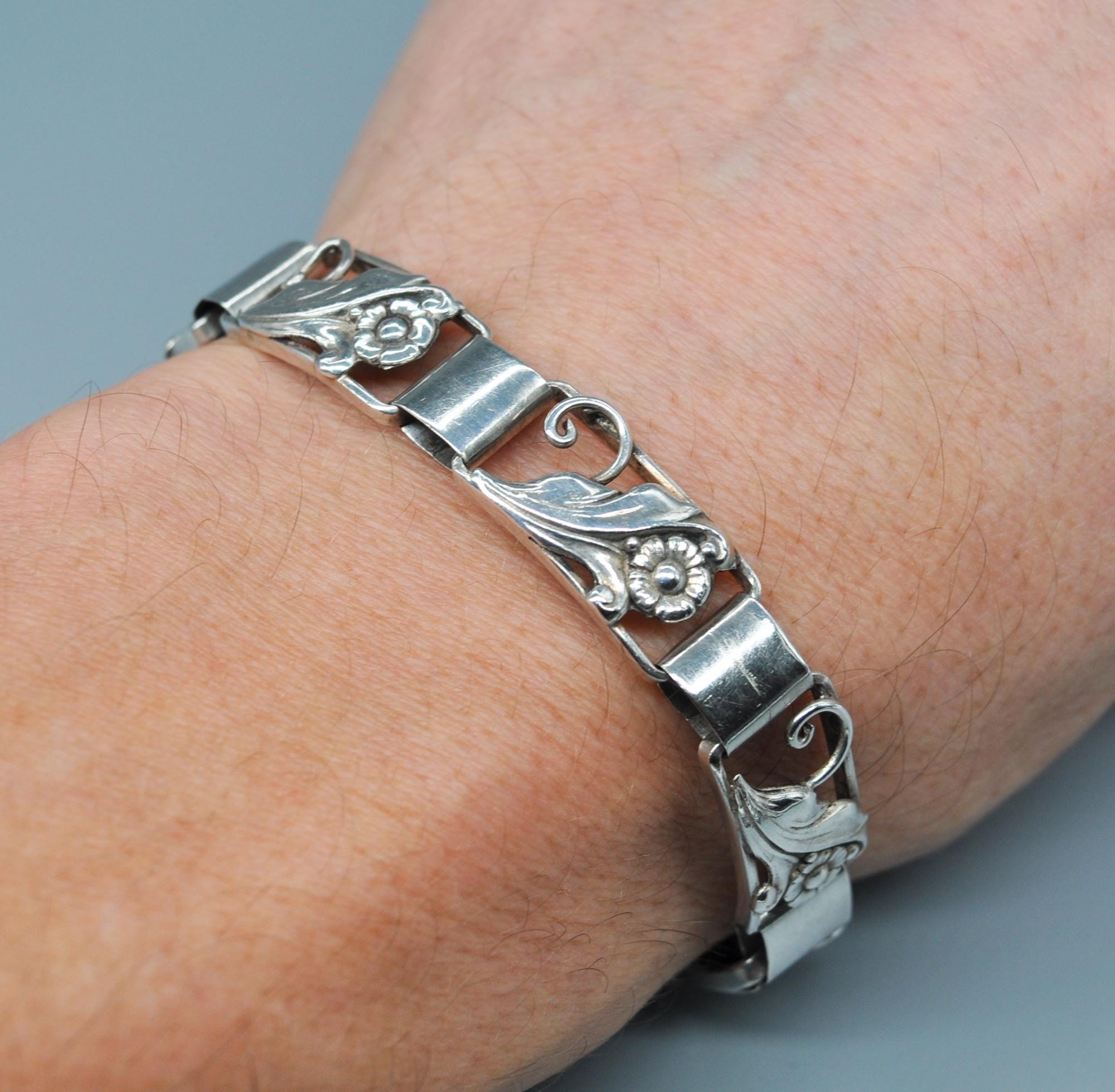 Scandia Affinerings Værk Vintage Danish 830 Solid Silver Floral