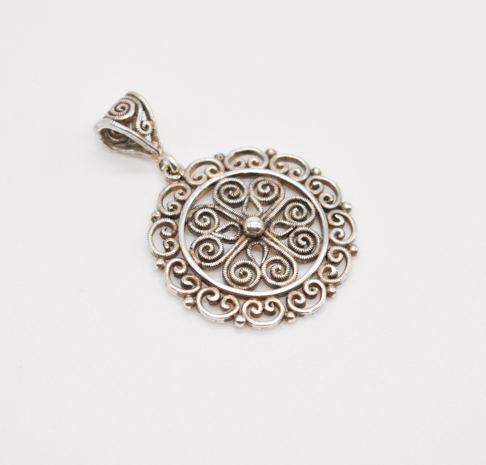 Vintage Filigree 830 Silver Necklace Pendant. - Etsy 日本