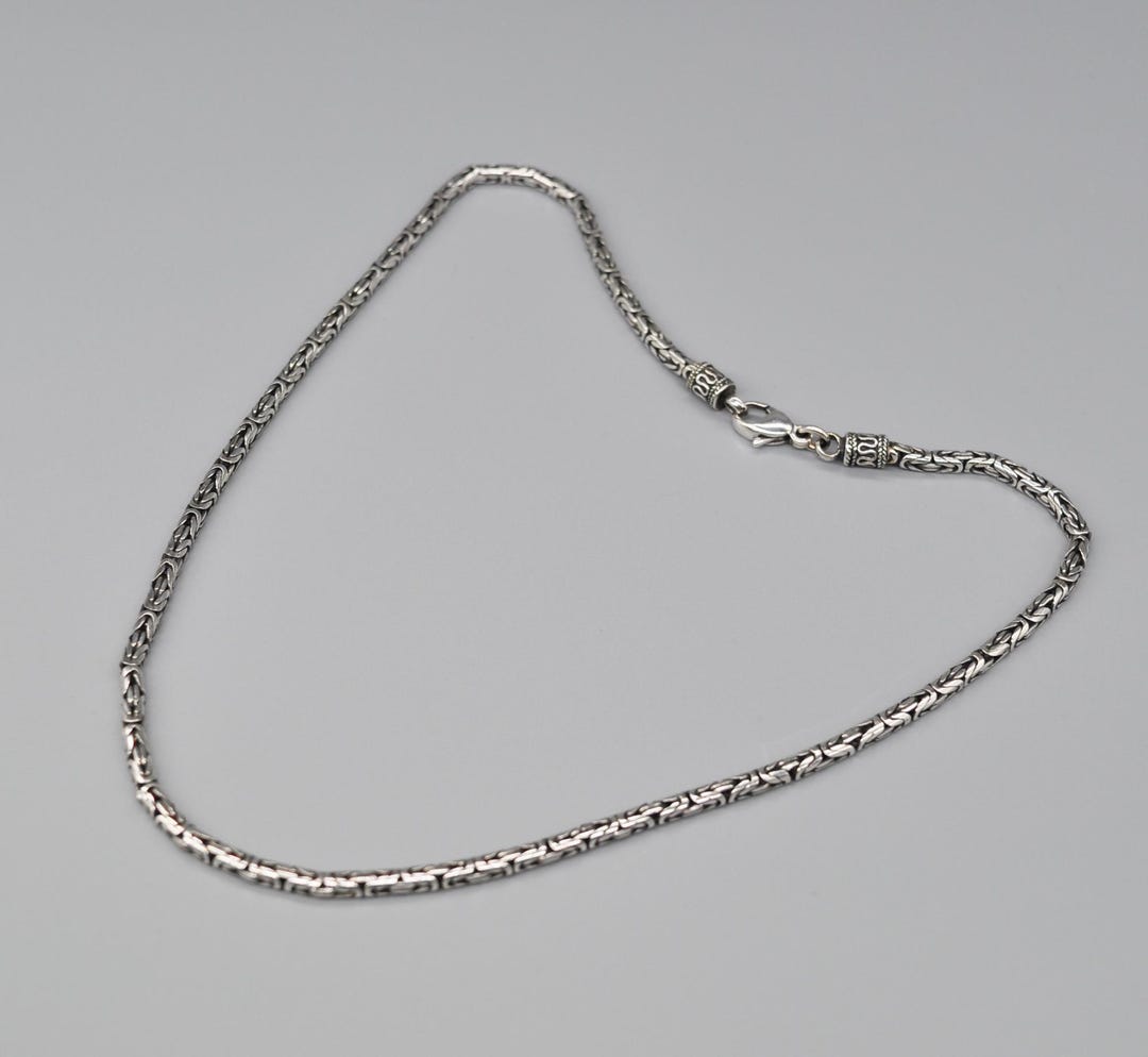 ヴィンテージ 925 スターリングシルバー ビザンチン チェーン。長さ