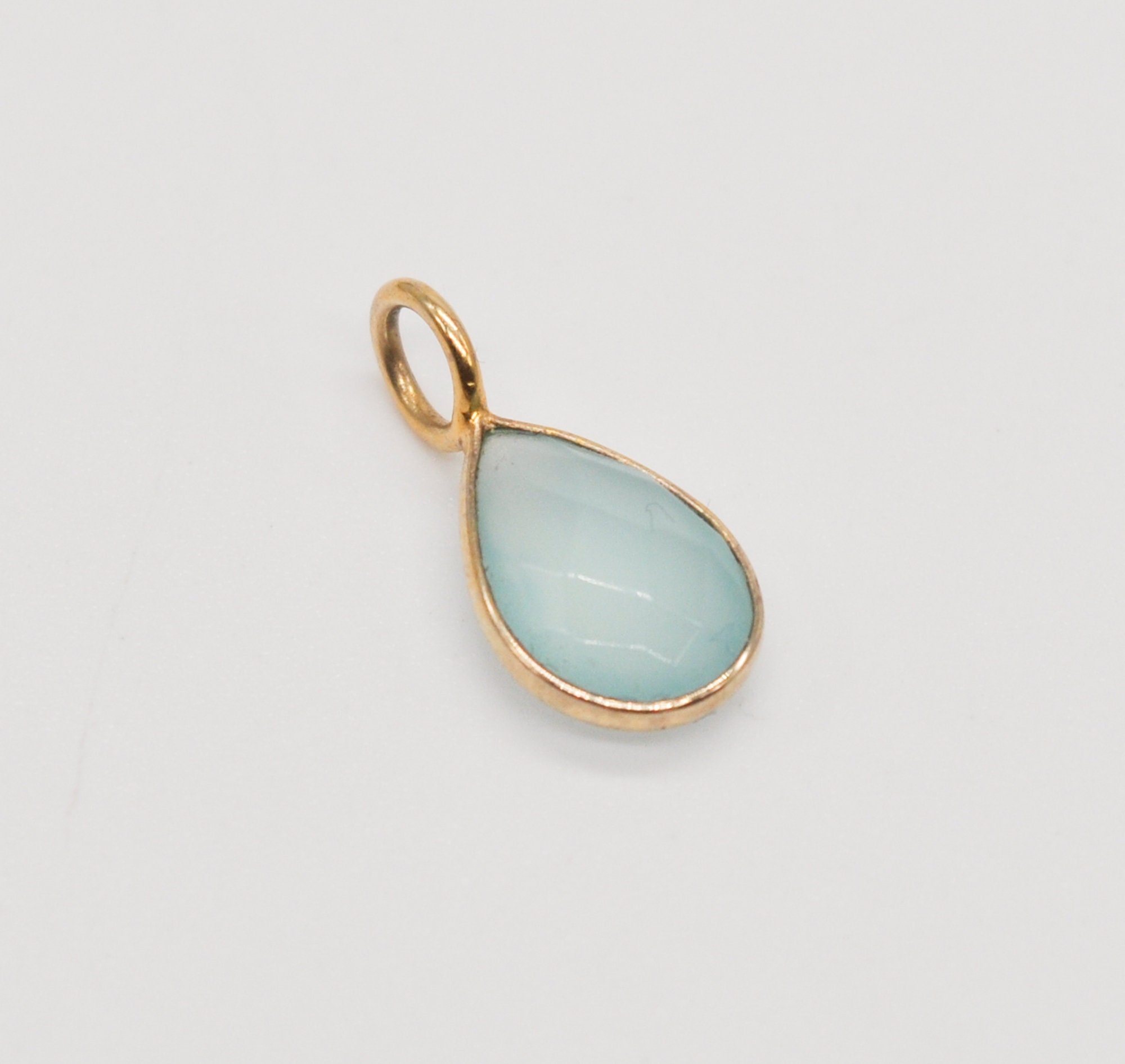 925 Sterling Silver Jewelry Chalcedony Gemstone Gold Plated Party Wear Necklace 925 Sterling Silver Jewelry Chalcedony Gemstone Gold Plated Party Wear Necklace