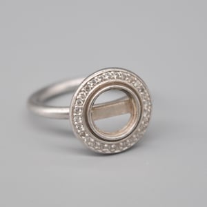 Julie Sandlau Danish Matte 925 Sterling Silver Ring without Cabochon. Size: 16 mm US 6
