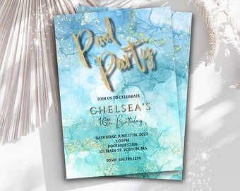 Peut inclure: Une invitation à une fête de piscine bleue et dorée avec un fond aquarelle et des paillettes dorées. L'invitation indique "Pool Party" en écriture dorée et "Chelsea's 16th Birthday" en texte doré. L'invitation comprend également la date, l'heure, le lieu et les informations RSVP.