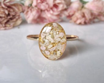 Wedding flower preservation ring in 14k gold filled, bouquet preservation ring, ring with wedding funeral flowers, wedding memory ring. Oval