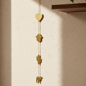 KOOS Camel Brass Decorative Garland – Handmade Boho Wall Decor – Gold Artisan Decor