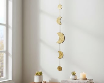 Guirnalda de luna de latón KOOS – Decoración de pared bohemia hecha a mano – Decoración astral dorada