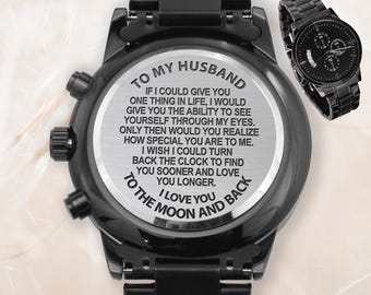 Relógio personalizado com gravação e mensagem personalizada para presente de aniversário ou comemoração de 1 ou 10 anos de casamento.