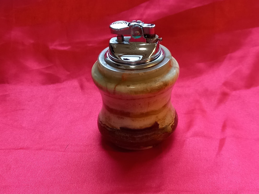 VINTAGE DUNHILL ONYX TABLE LIFT ARM LIGHTER GOOD CONDITION Australia