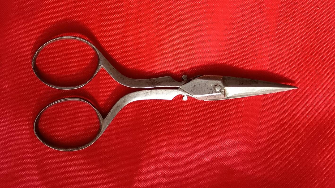 Tapestry scissors online