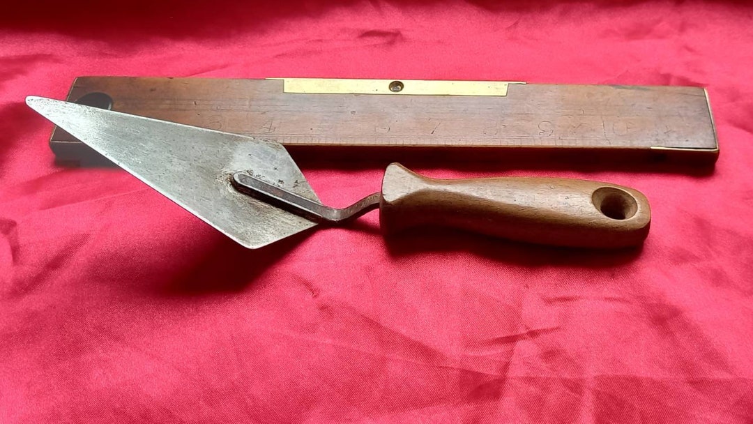 Vintage Pointing Trowel Beech Handle Steel Blade Good Condition 50s 60s Nice to Have in You
