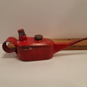Sutcliffe 7&quot;inch oiler.