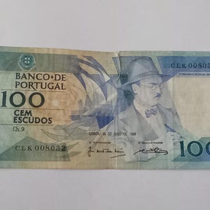 Banco De Portugal 100 Escudos 1988 26.May in used condition