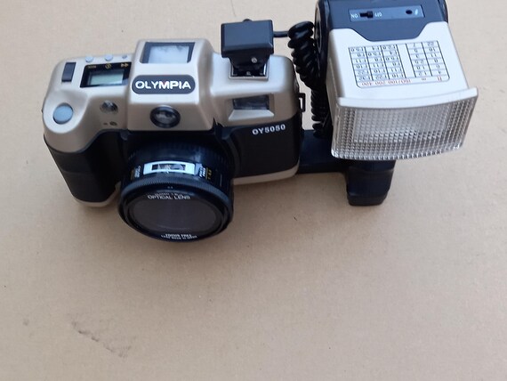 OLYMPIA OY5050 With Flash Focus Free Lens Made in Japan,50mm1:6.3