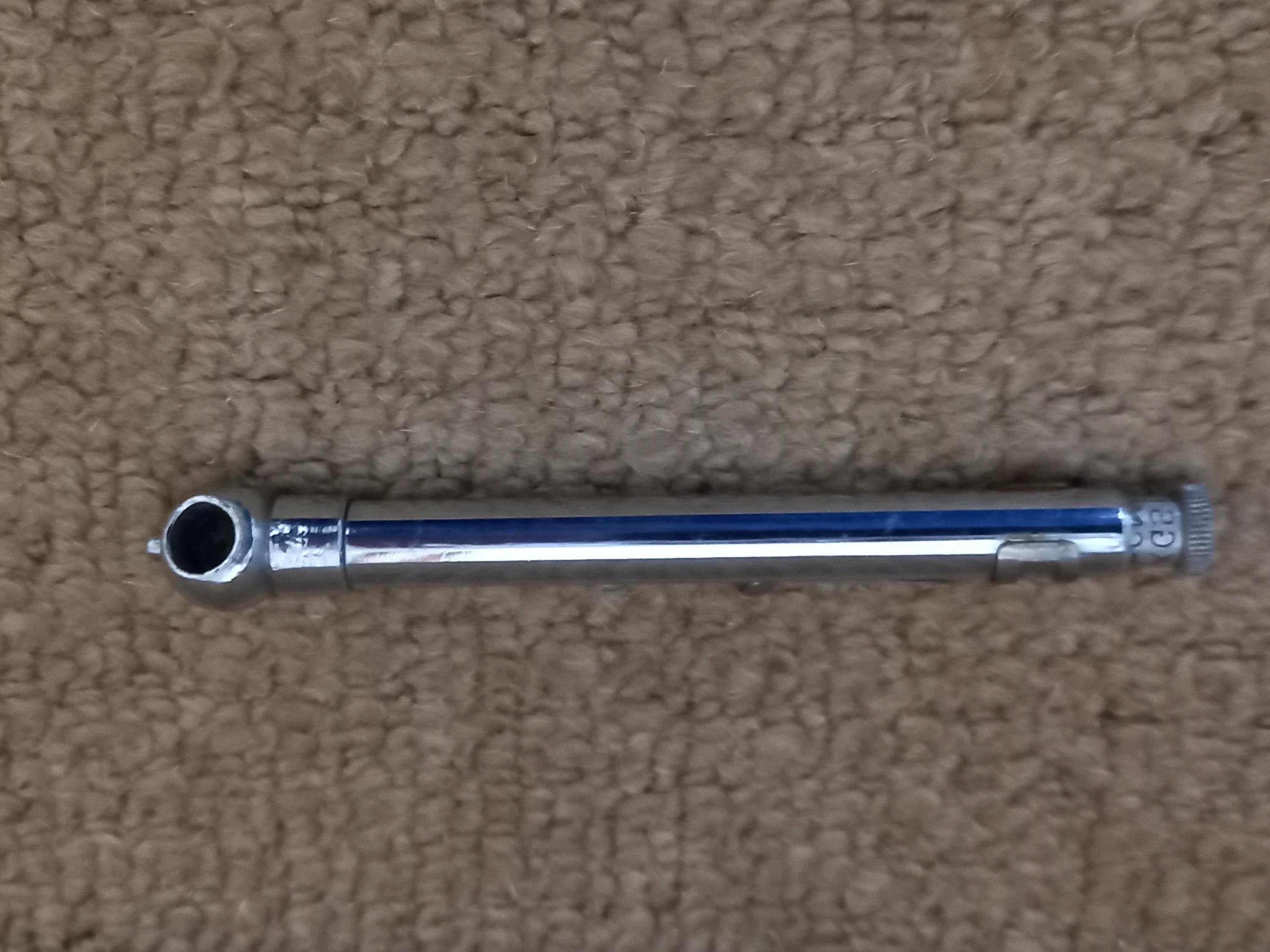 ヴィンテージローバータイヤ空気圧ゲージ：修理用または工具キット用