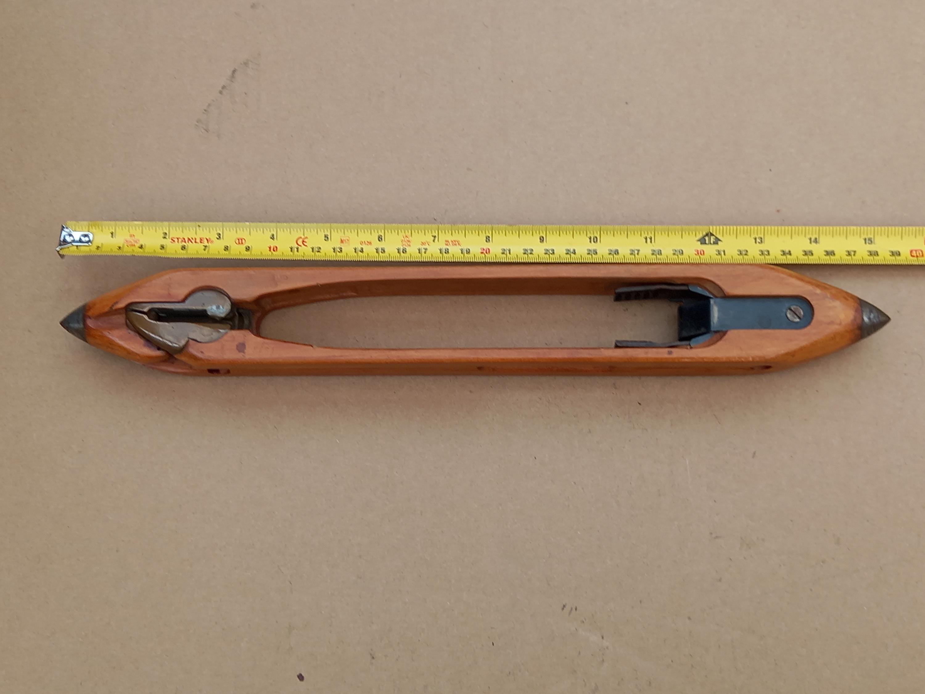 Vintage Antiques weavinbg shuttle 15 " long spindle missing, made by Wm Holt &Sons Whitworth 5/61 ,S  479 in very clean condition