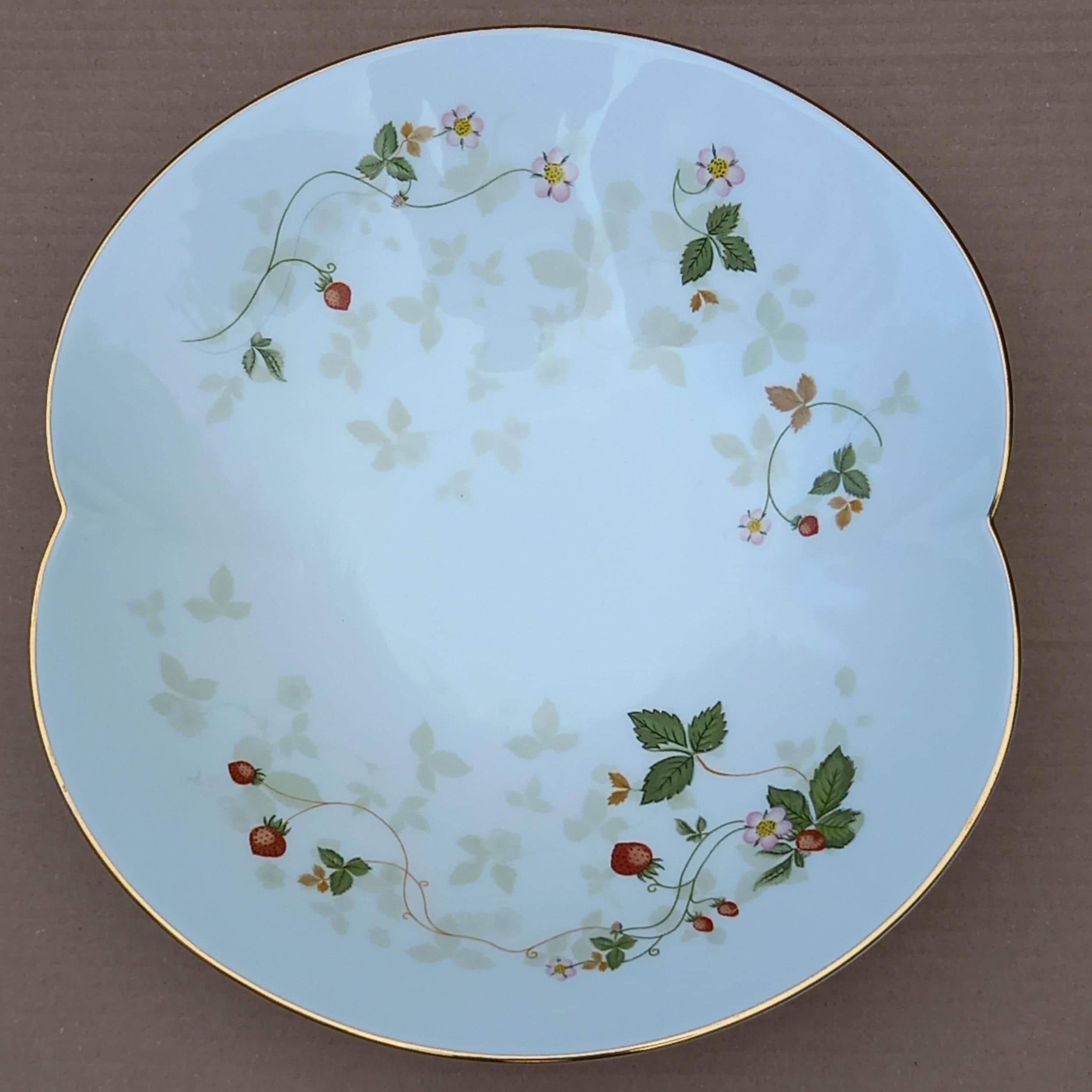 Vintage Wedgwood Wild Strawberry Serving Bowl - Etsy
