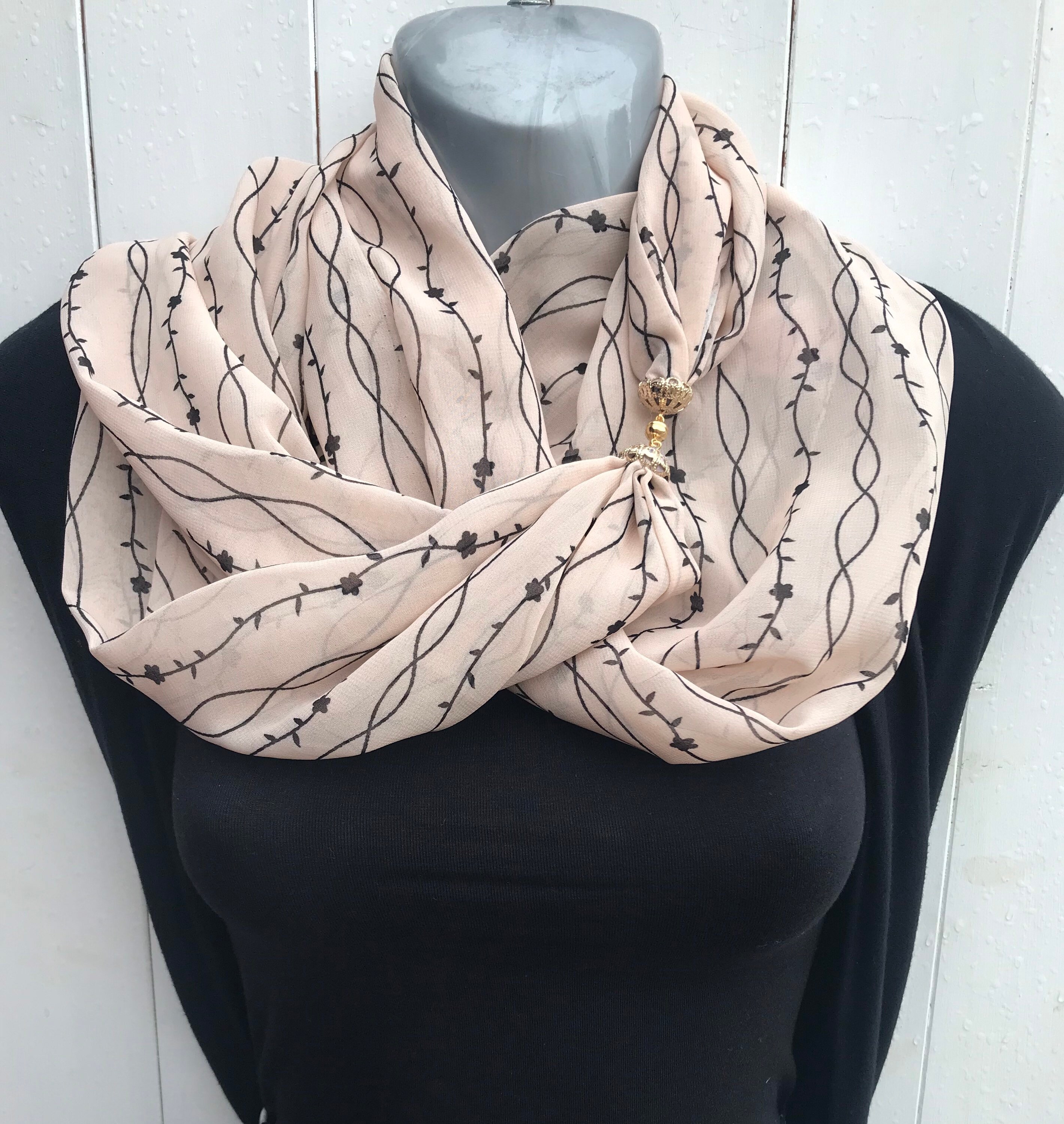 beige scarf h&m