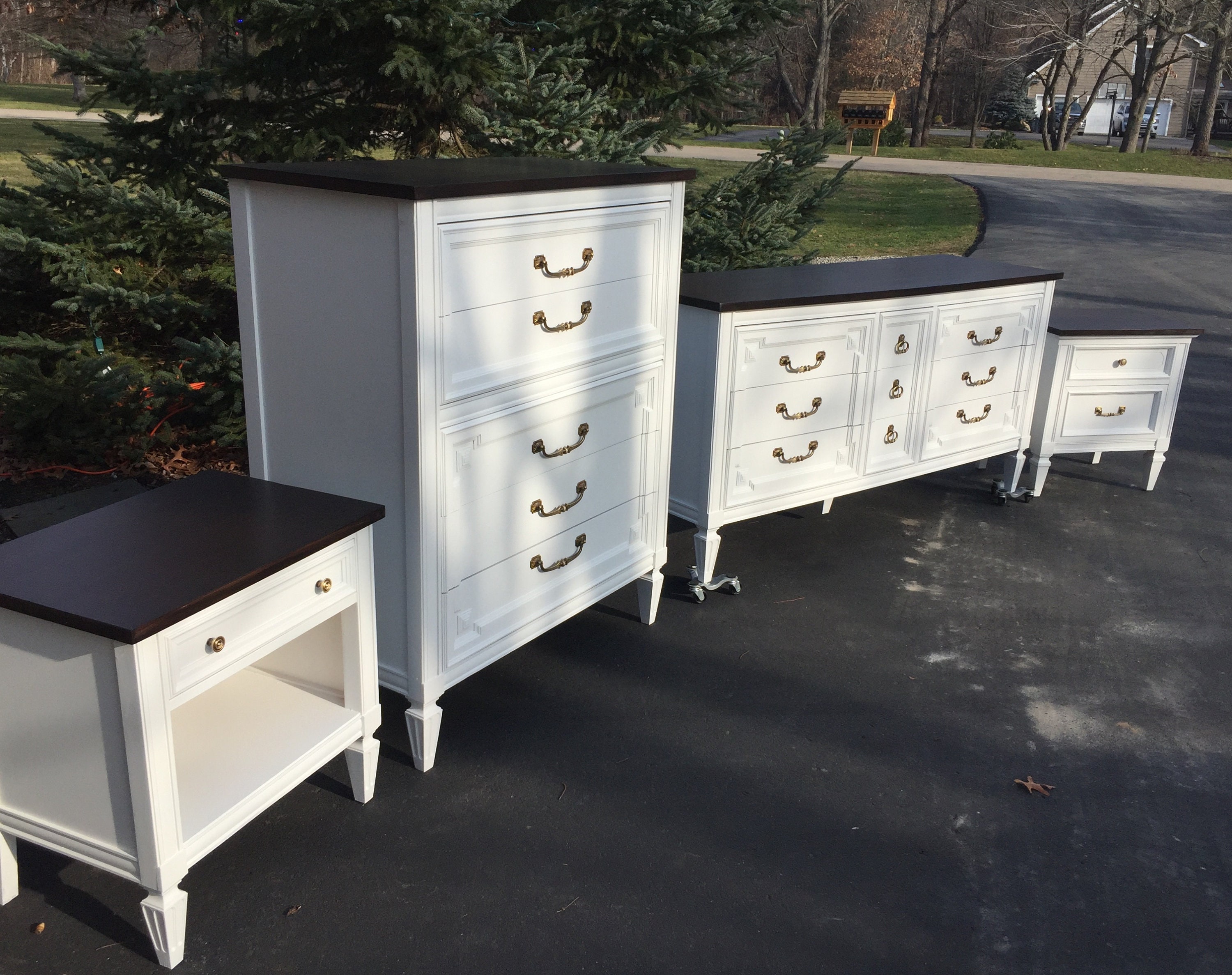 SOLD**Vintage Thomasville Bedroom Set Newly Refinished, used for sale  