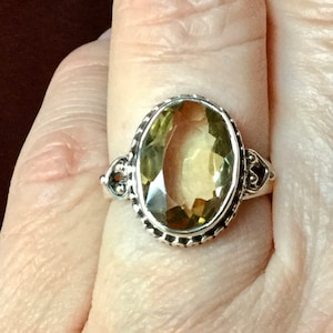 French VINTAGE CITRINE Sterling Great Ring- Elegant Design - Luxury Jewelry- Unique - Sterling silver- Us sz 7 1/4- Hallmarks - from France