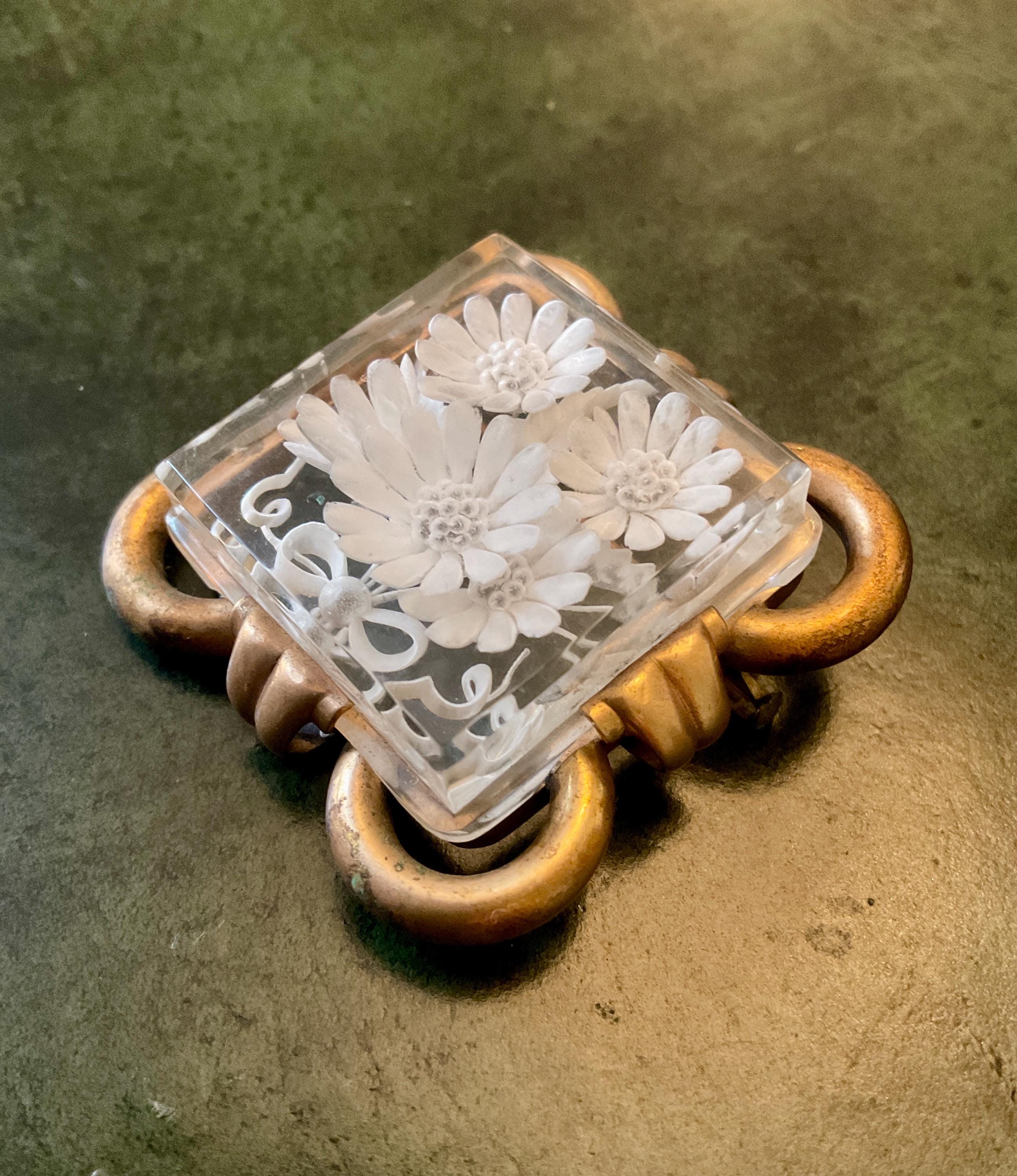 Lalique brooch - Etsy 日本
