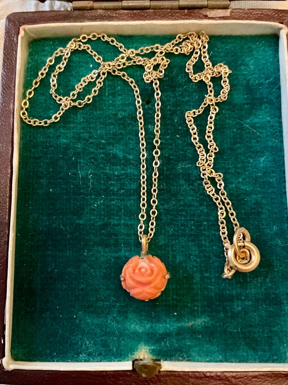CARVED CORAL Vintage Gold Plated Pendant Necklace… - image 9
