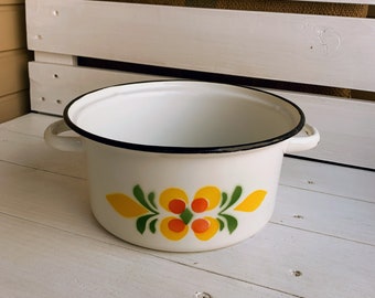 vintage pot émaillé avec fleurs, plat rustique rétro, marmite soviétique, décoration de ferme, casserole, ustensiles en émail, casserole