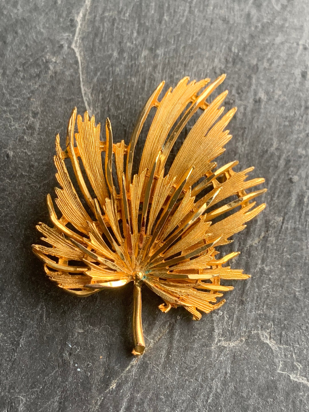 Broche Vintage Peinte Et Signée BEL - Occasion