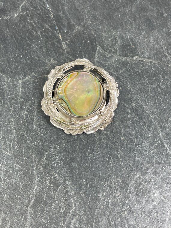 EXQUISITE signed Abalone Shell Silver Tone Wreath… - image 1