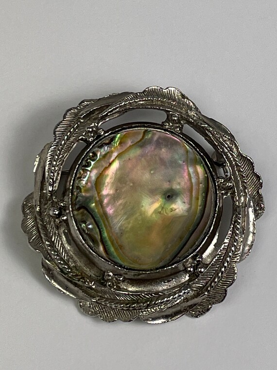 EXQUISITE signed Abalone Shell Silver Tone Wreath… - image 8