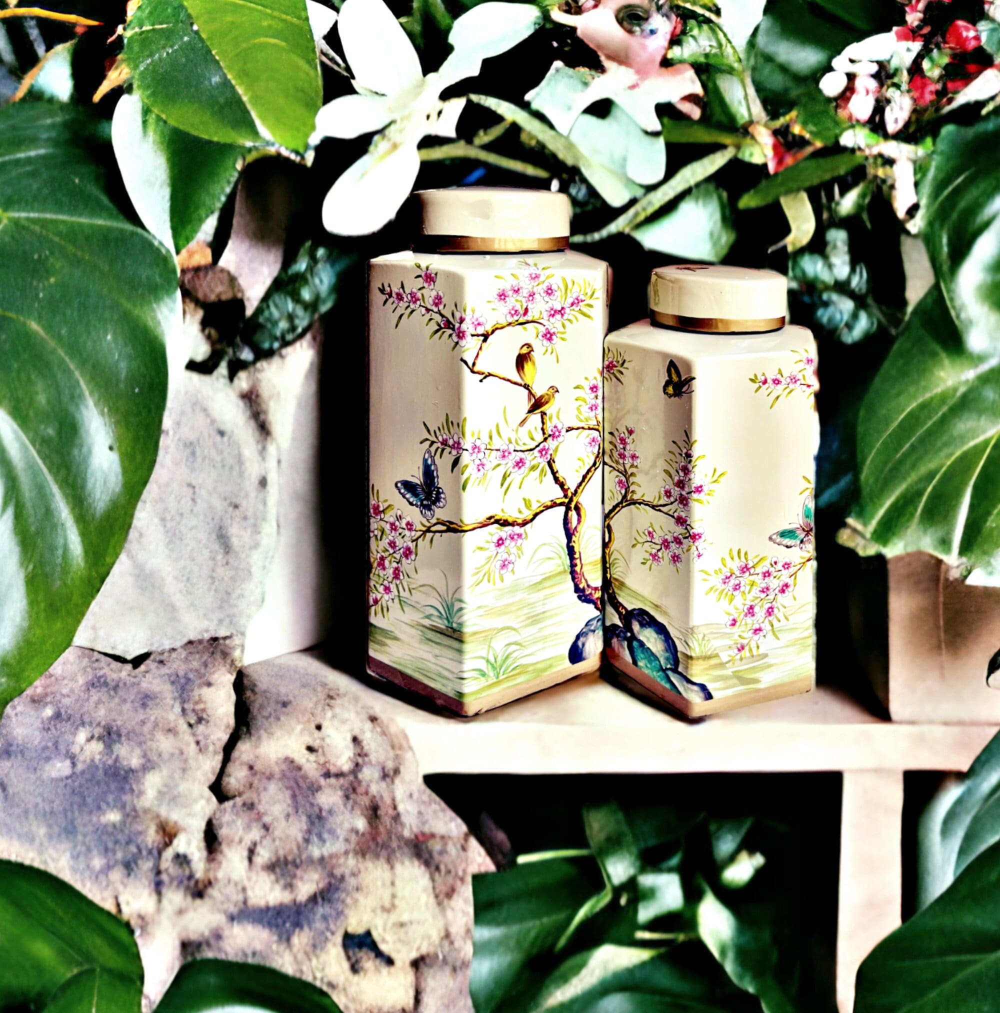 Ceramic Decorative Jars Asian Bird Story With Lid Hexagon Shape Hand Printed Tall Jars Giftware